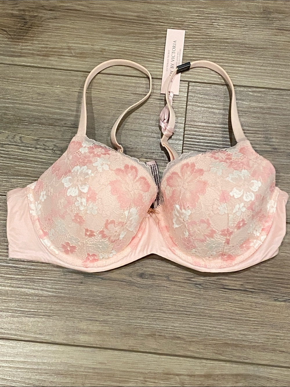 NWT Victoria’s Secret Body by Victoria Pink Floral Lace Underwire Bra 36D